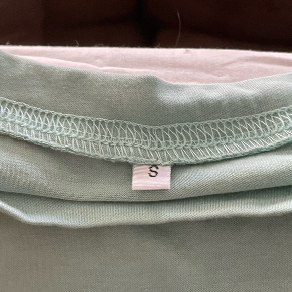 Mint Green Sun/Moon T-Shirt - Picture 3 of 4